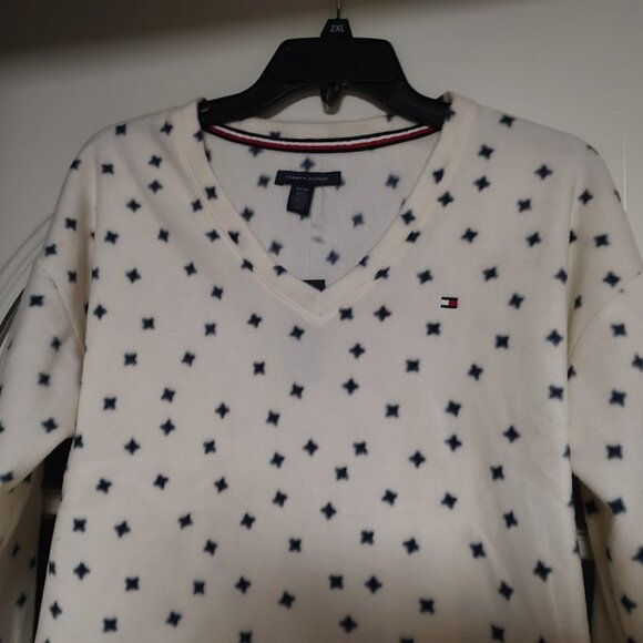 New Tommy Hilfiger Off White Starry Ditz Soft Fleece Pajama Set Women's Small - Picture 2 of 3